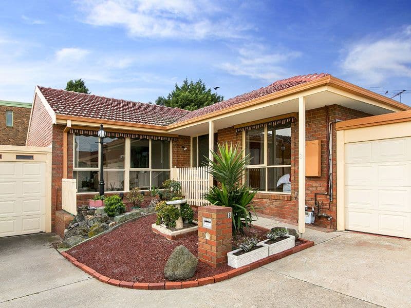 8 Lauren Close, DINGLEY VILLAGE VIC 3172, Dingley Village - Image 1