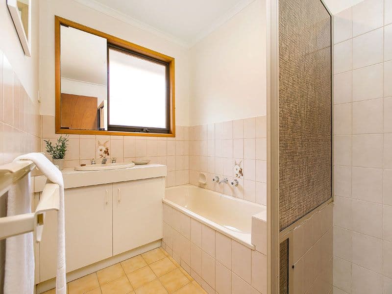 8 Lauren Close, DINGLEY VILLAGE VIC 3172, Dingley Village - Thumbnail 7