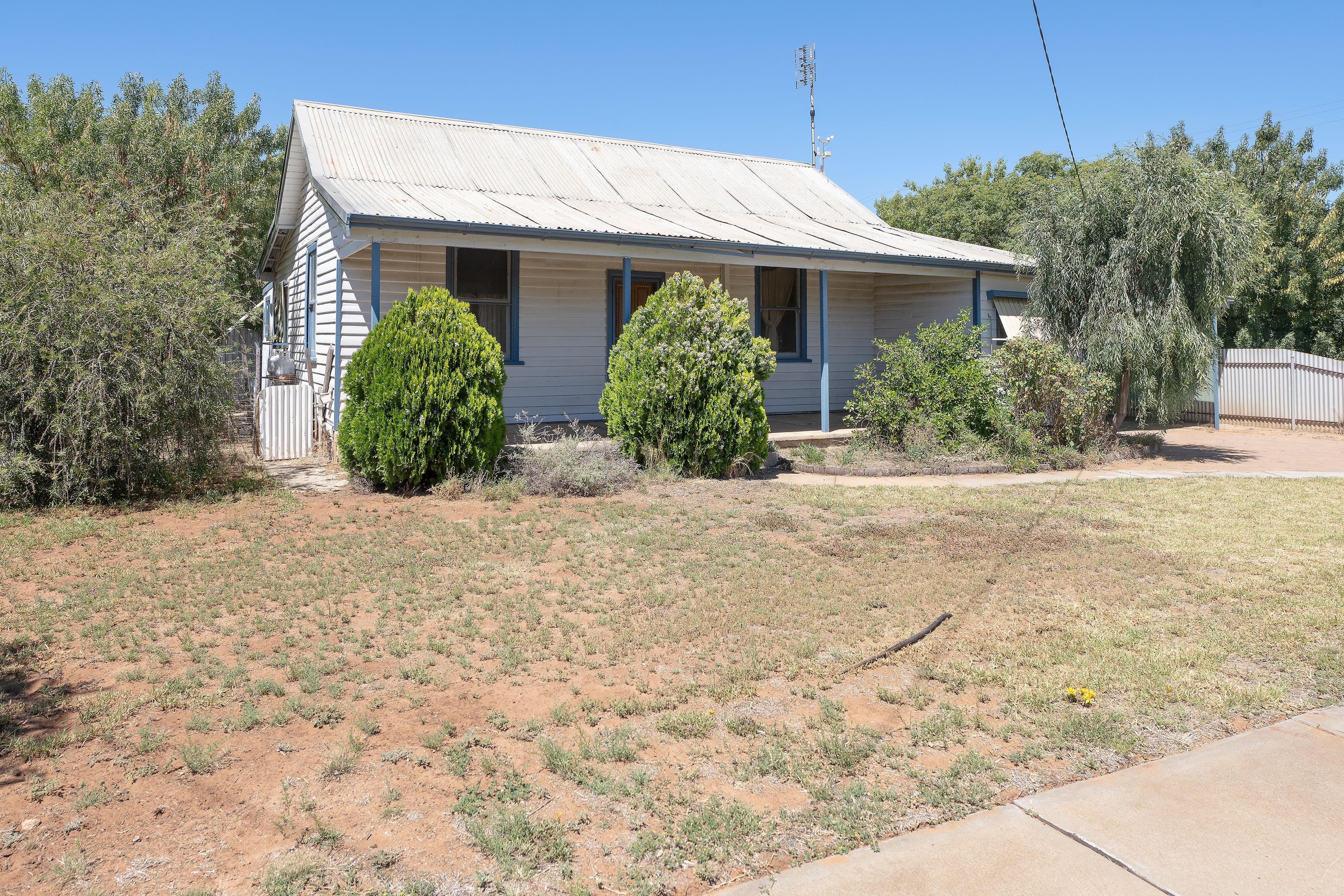 2 Howard Street, Sea Lake VIC 3533, Sea Lake - Image 1