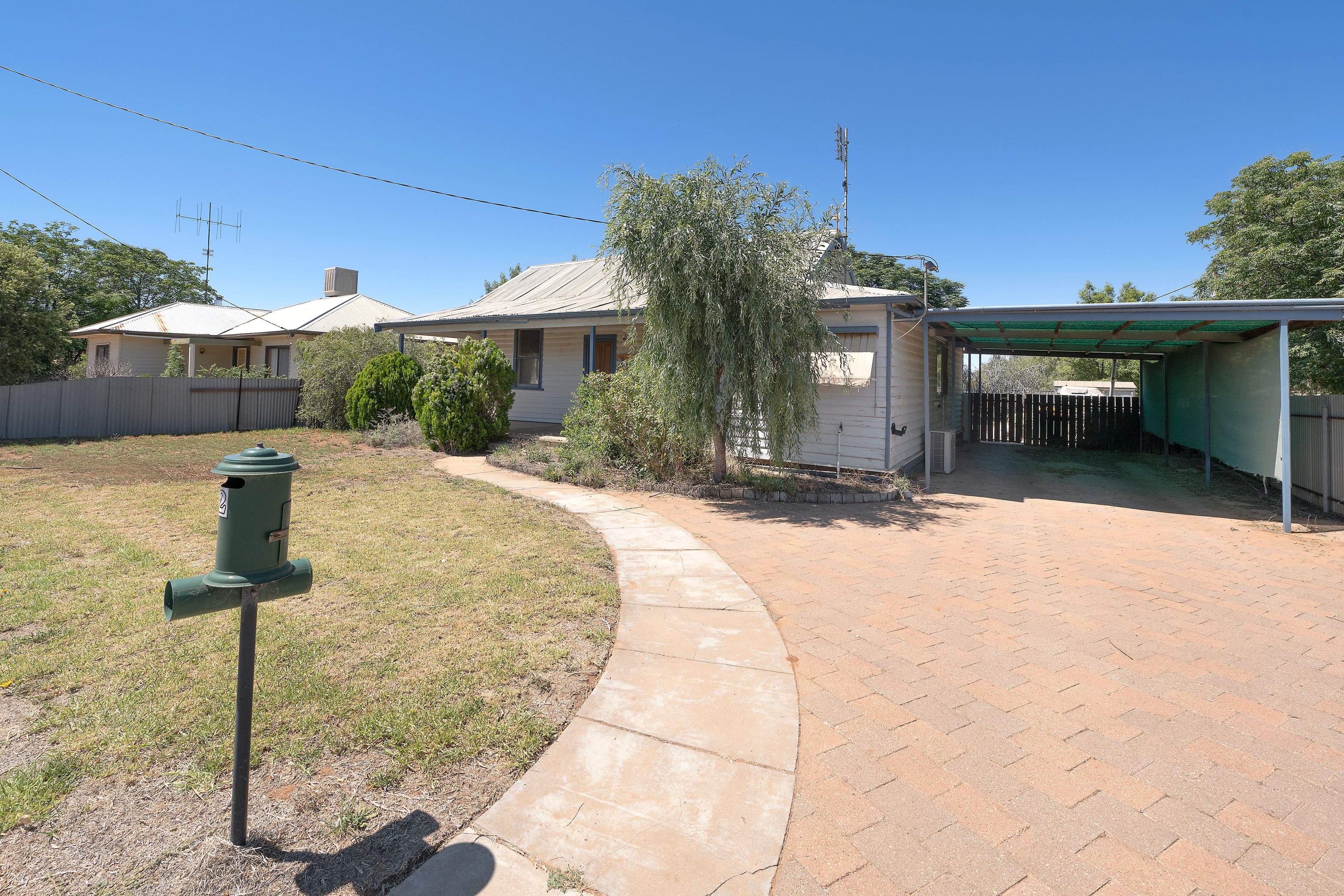 2 Howard Street, Sea Lake VIC 3533, Sea Lake - Thumbnail 2