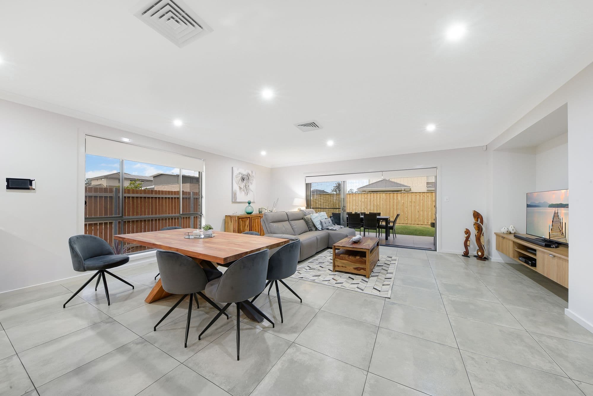 32 Glendiver Street, Gledswood Hills - Thumbnail 3