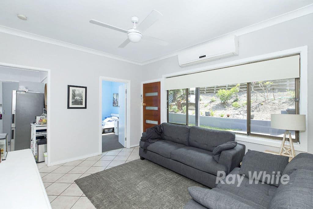 146 Excelsior Parade, Toronto - Thumbnail 7