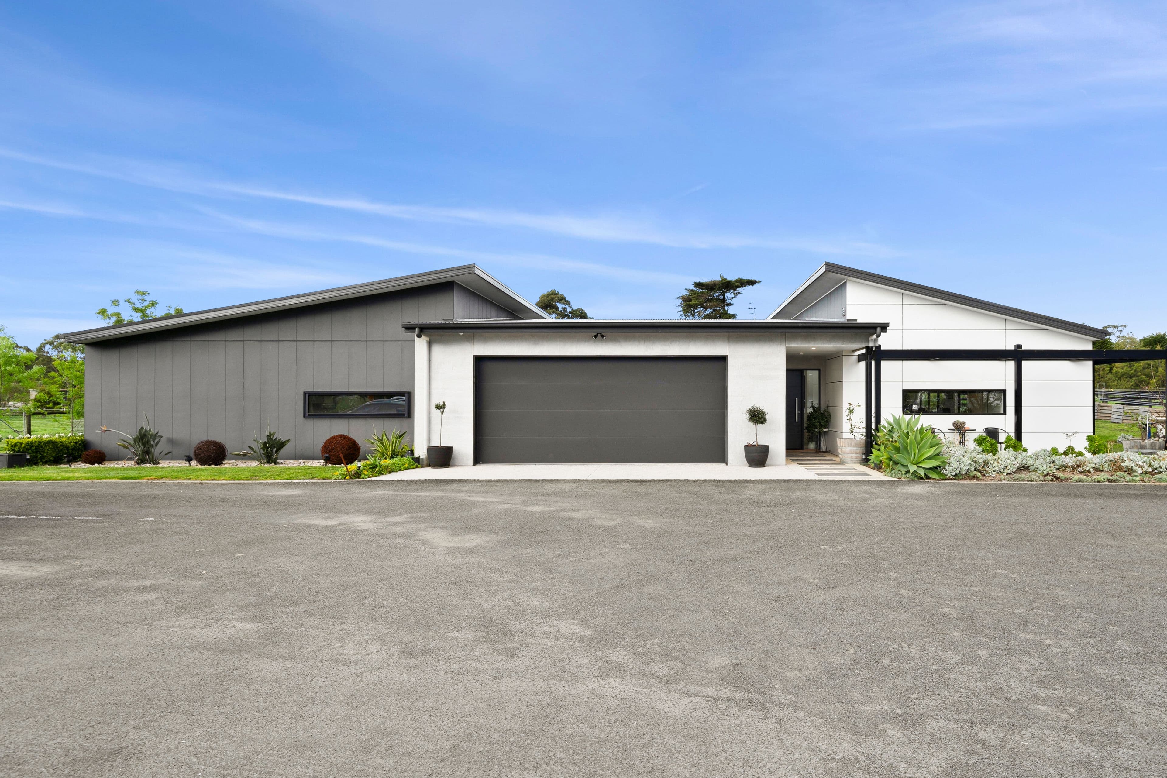 44 Marriner Street, Colac VIC 3250, Colac East - Thumbnail 2