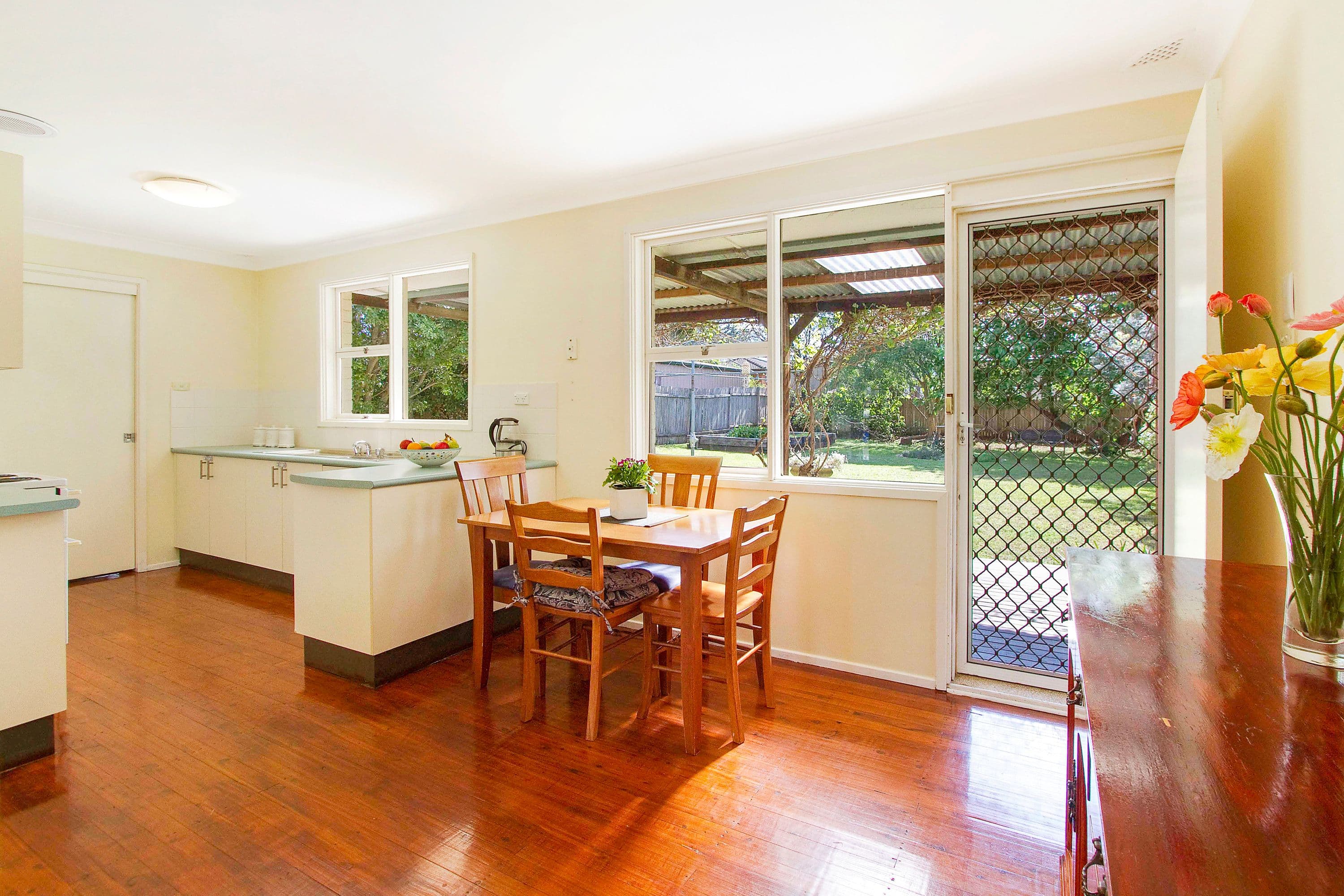 10 Tyne Crescent, North Richmond - Thumbnail 5
