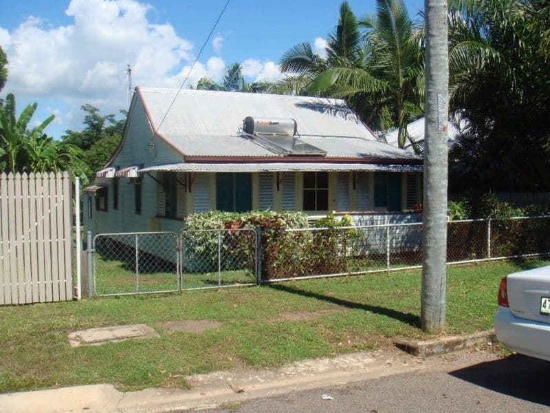 12 North Street, WEST END QLD 4810, West End - Image 1