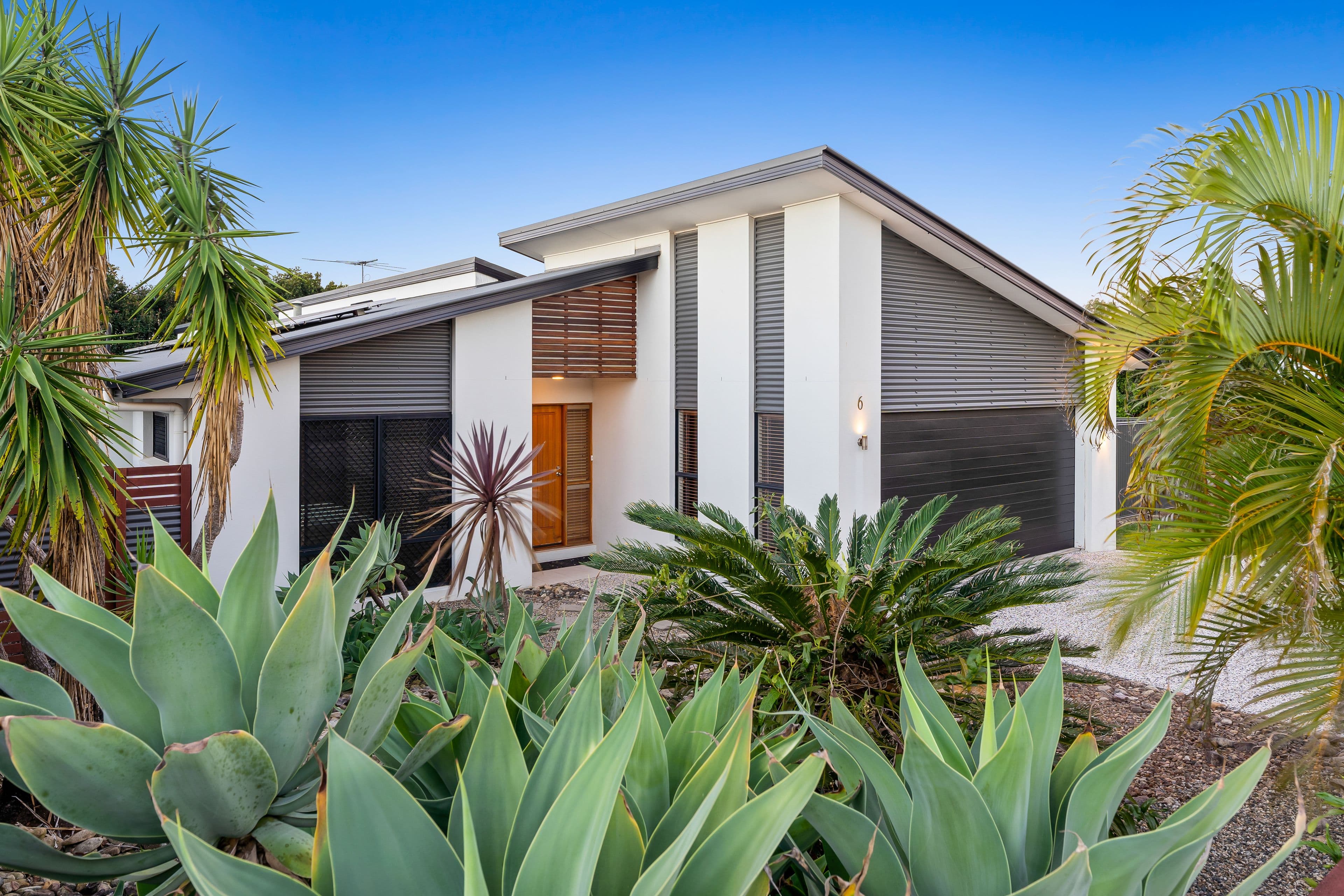 6 Seabiscuit Crescent, Kallangur QLD 4503, Kallangur - Image 1