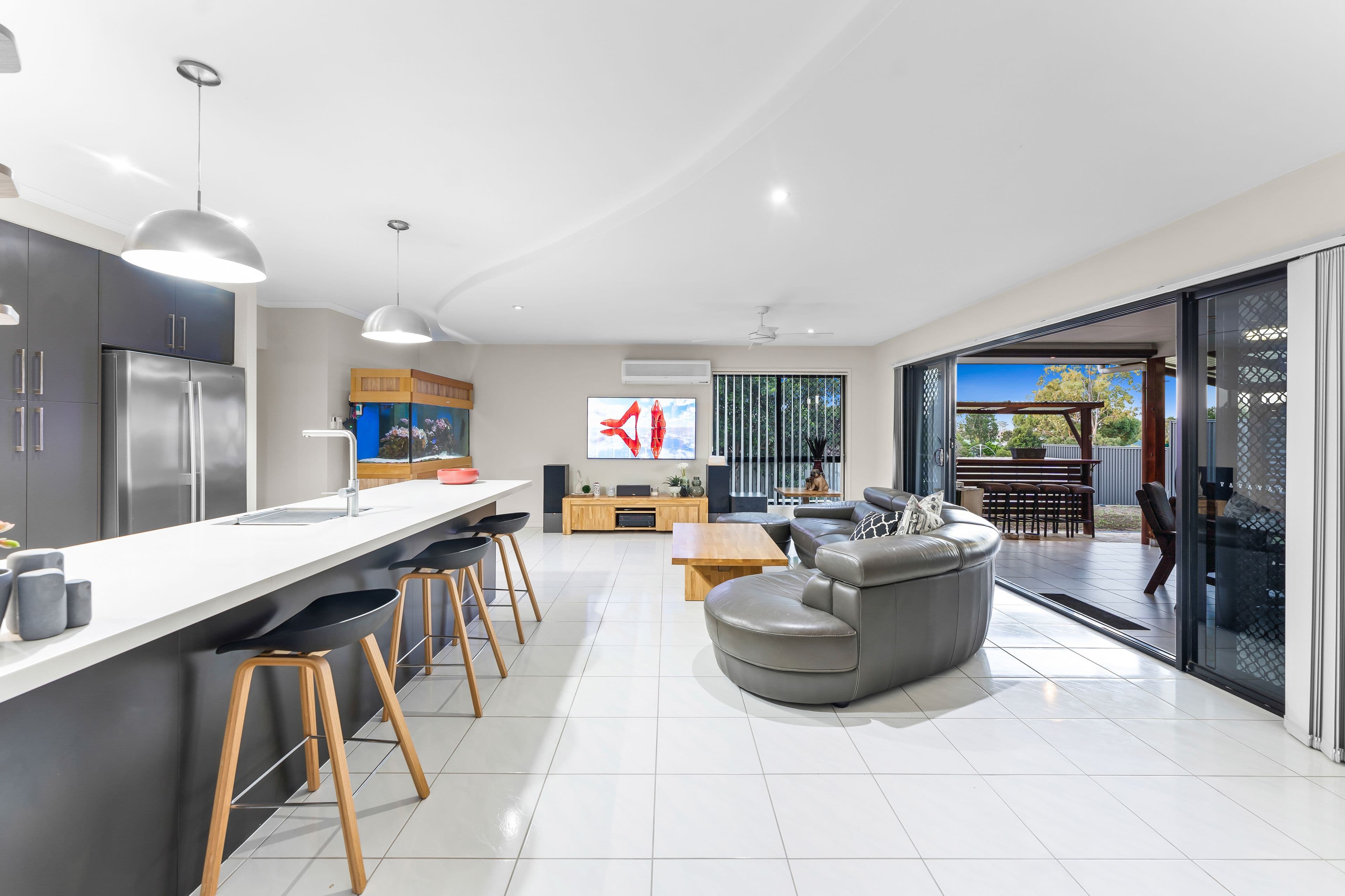 6 Seabiscuit Crescent, Kallangur QLD 4503, Kallangur - Thumbnail 2