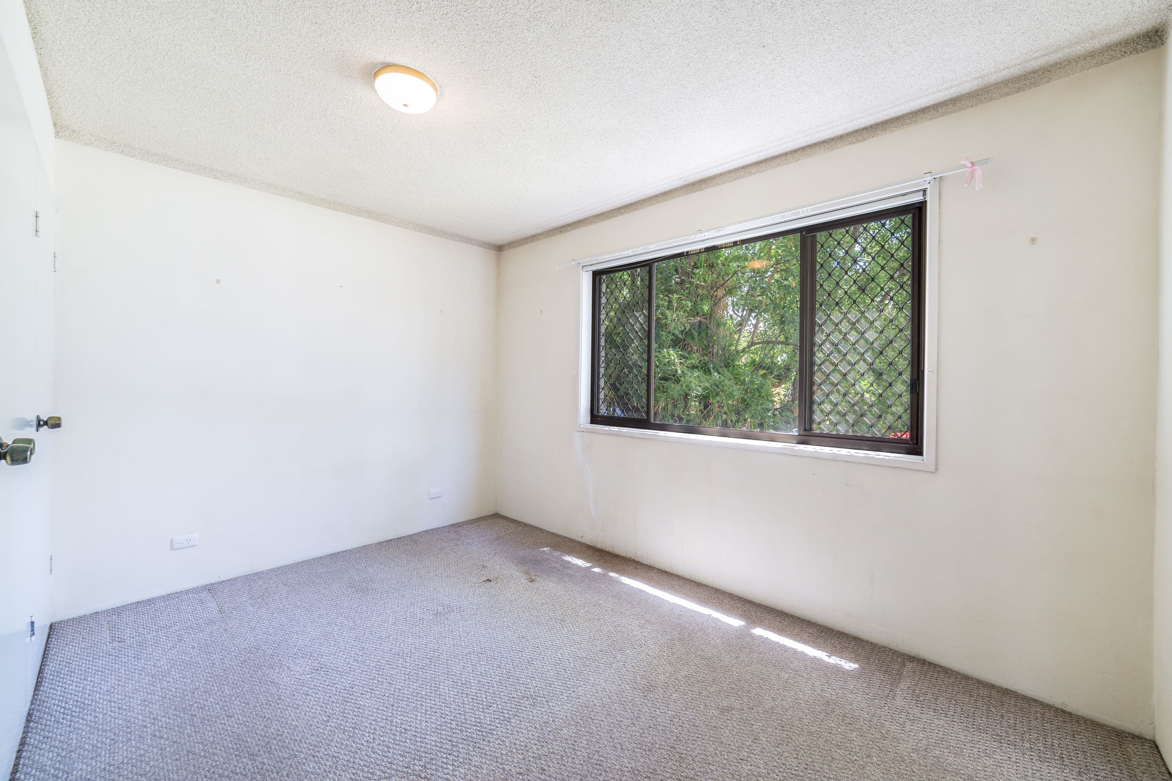 45 Meron Street, Southport QLD 4215, Southport - Thumbnail 5