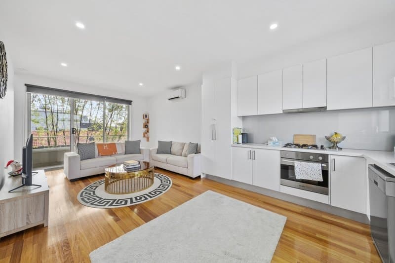4 Marco Polo Street, Essendon - Thumbnail 5