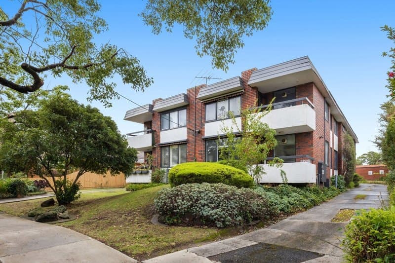 4 Marco Polo Street, Essendon - Thumbnail 8