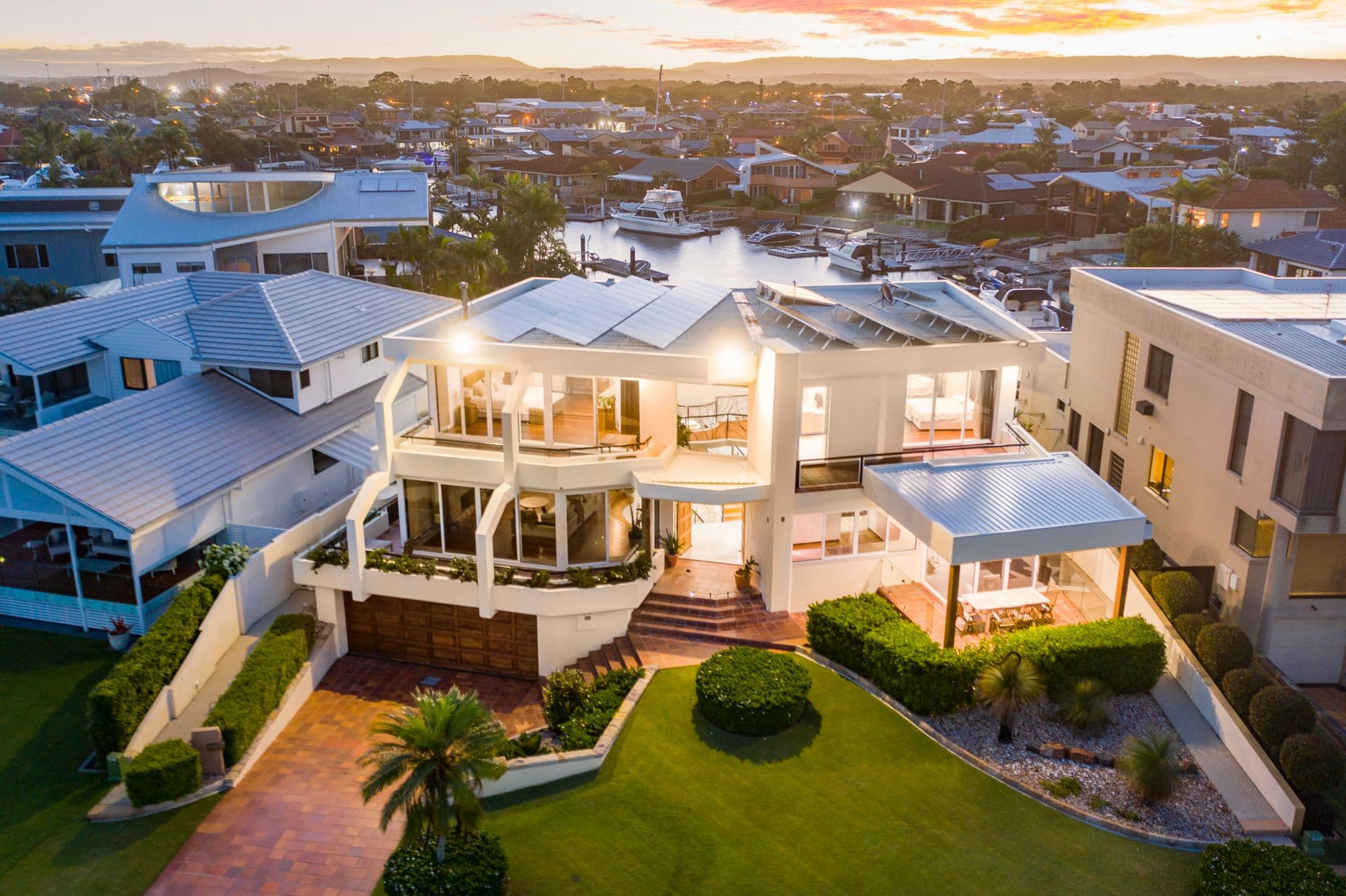 8 Constance Esplanade, Runaway Bay QLD 4216, Runaway Bay - Thumbnail 2