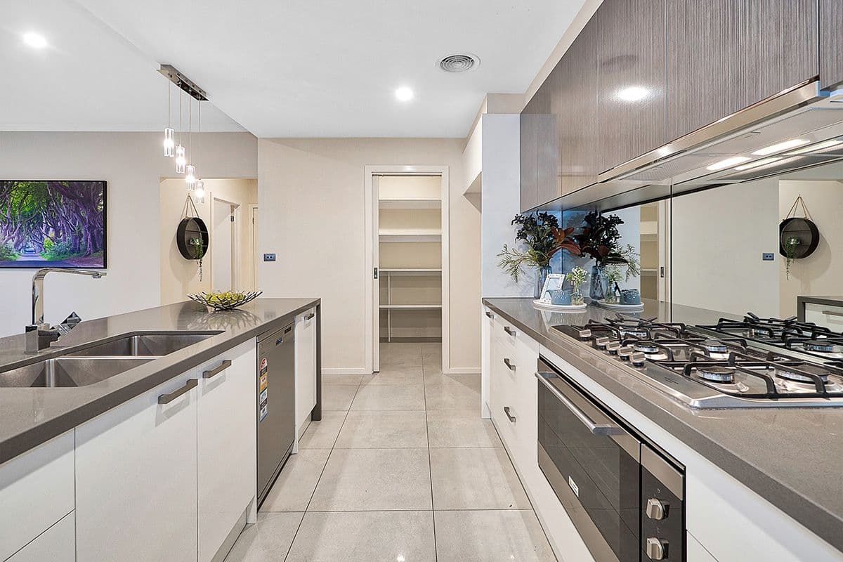 7 Woodstock Drive, Cranbourne North VIC 3977, Cranbourne North - Thumbnail 6