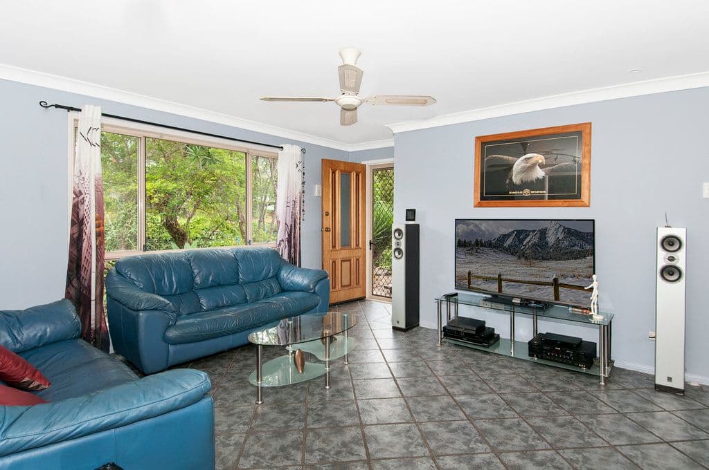 11 Clarence Street, Waterford West QLD 4133, Waterford West - Thumbnail 3