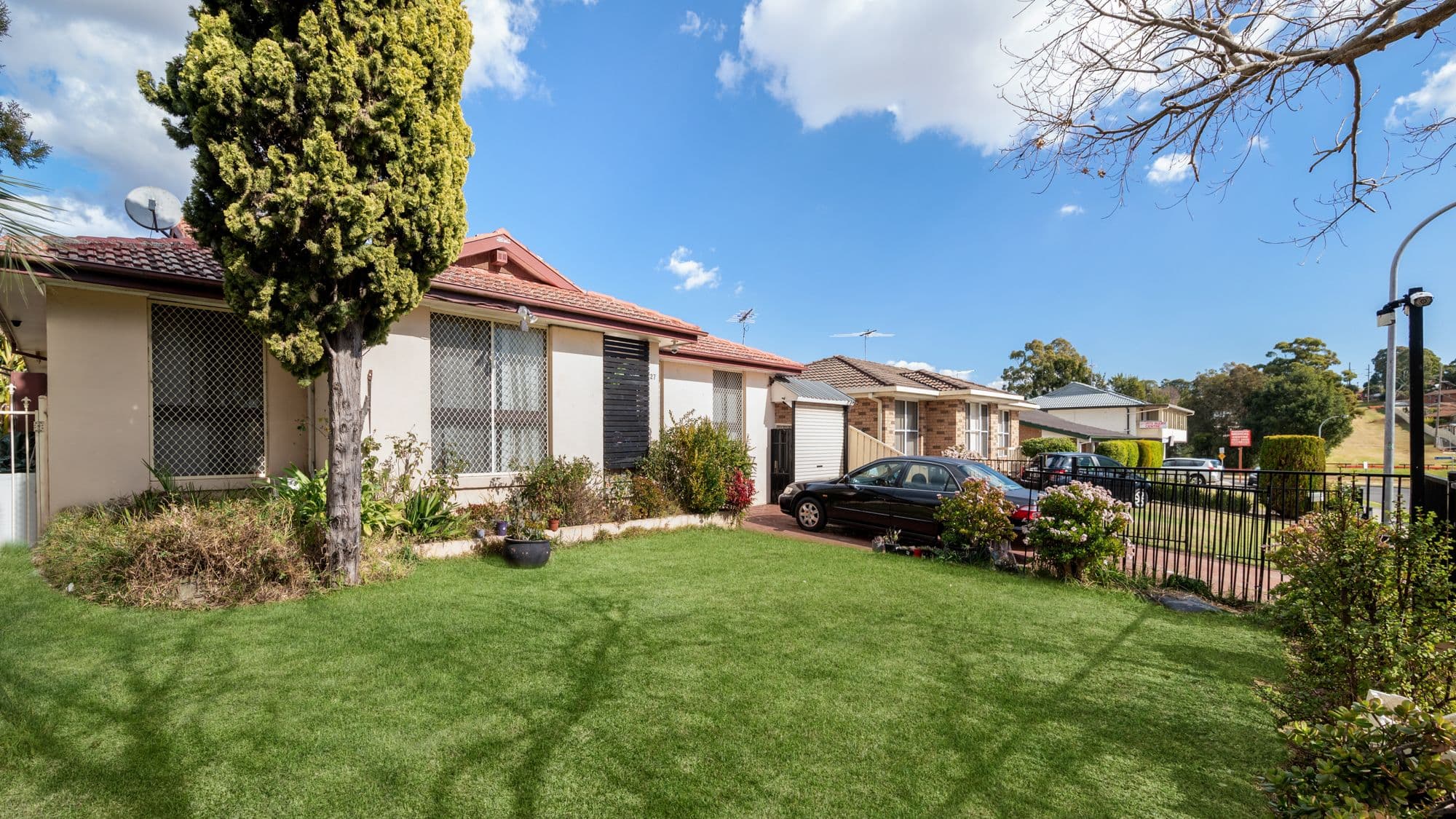 27 Fitzgibbon Lane, Rosemeadow NSW 2560, Rosemeadow - Image 1