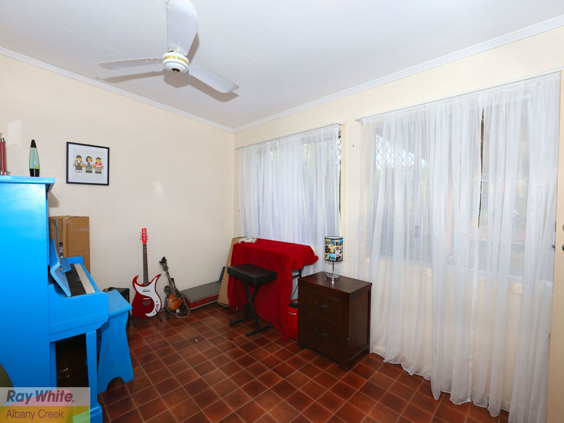 25 Wayland Street, STAFFORD QLD 4053, Stafford - Thumbnail 3