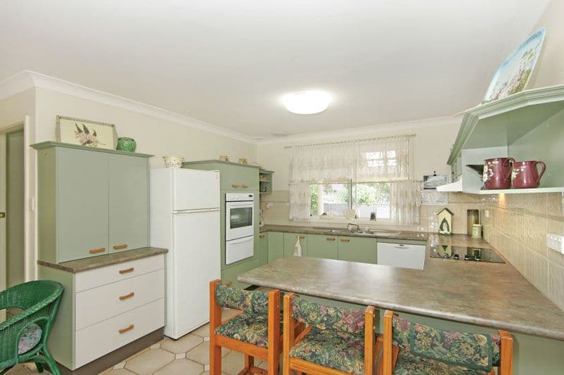 2 Compass Close, BATEAU BAY NSW 2261, Bateau Bay - Thumbnail 5
