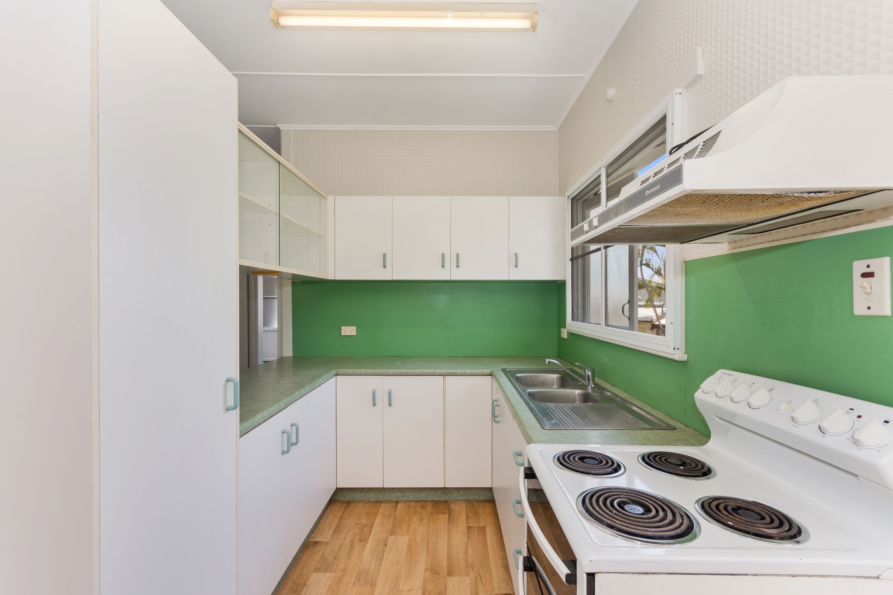 3 Crocker Street, Heatley QLD 4814, Heatley - Thumbnail 3