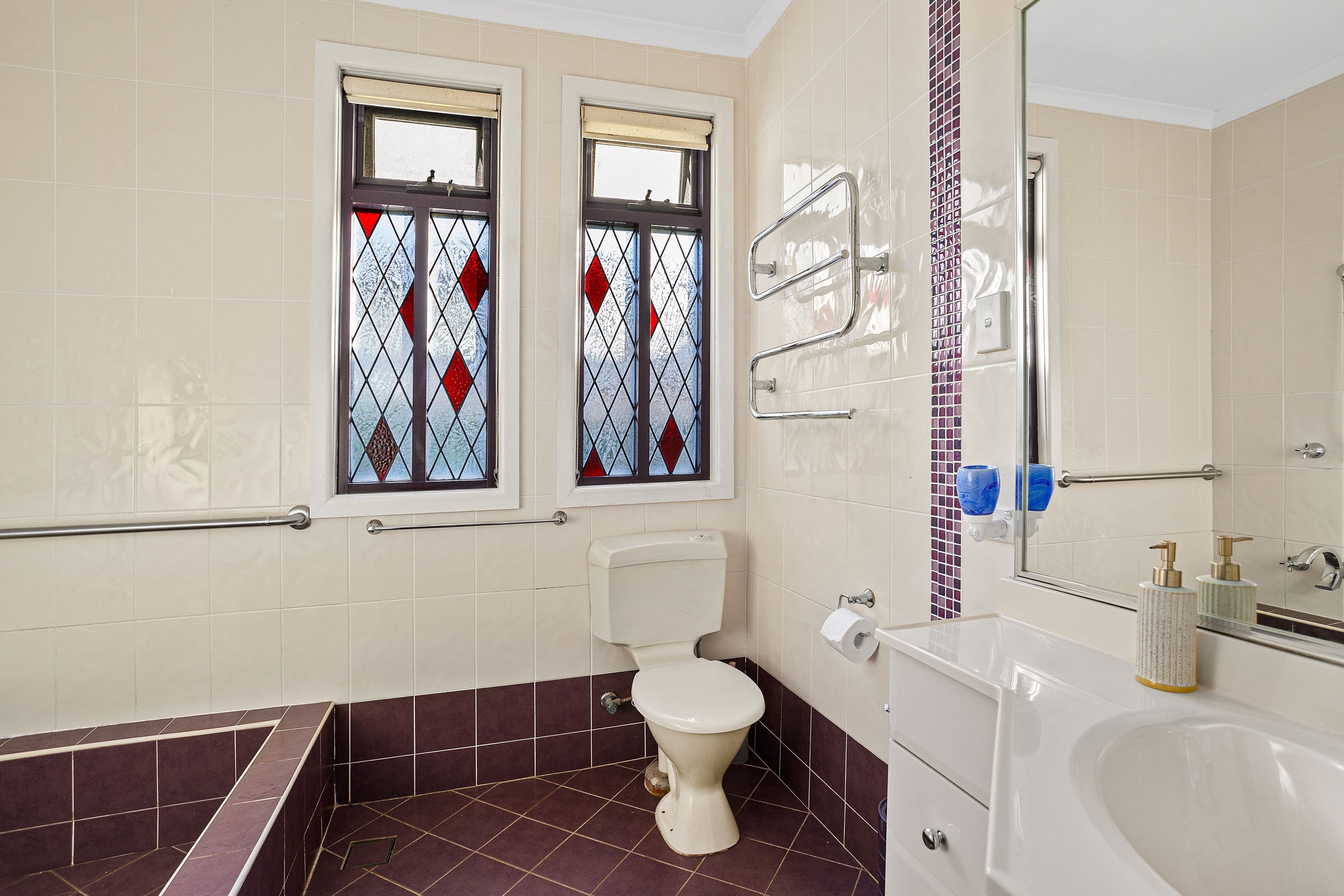53 Lakeview Parade, Primbee NSW 2502, Primbee - Thumbnail 8