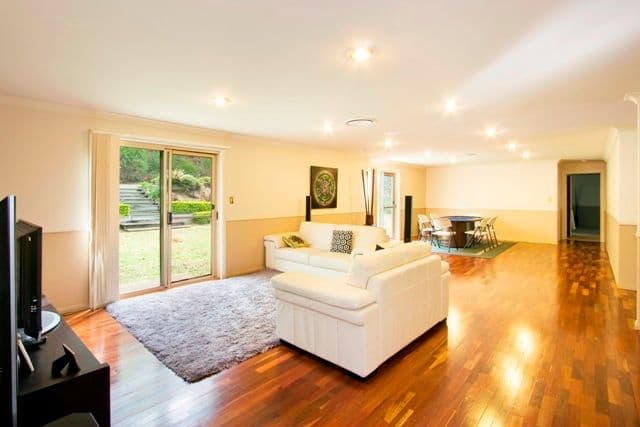 63  Lydford Close, BONOGIN QLD 4213, Bonogin - Thumbnail 3
