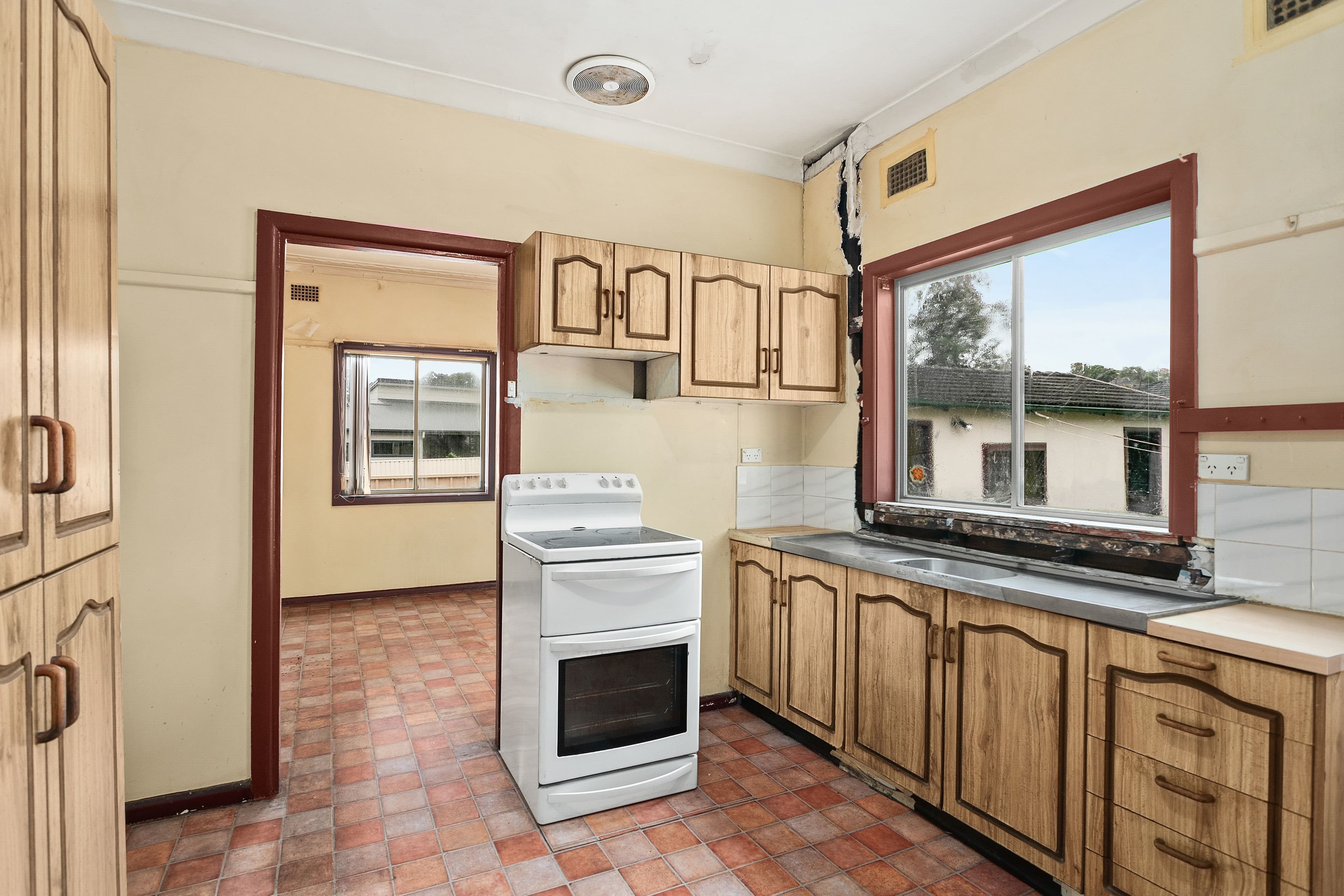 173 Shellharbour Road, Port Kembla NSW 2505, Port Kembla - Thumbnail 2