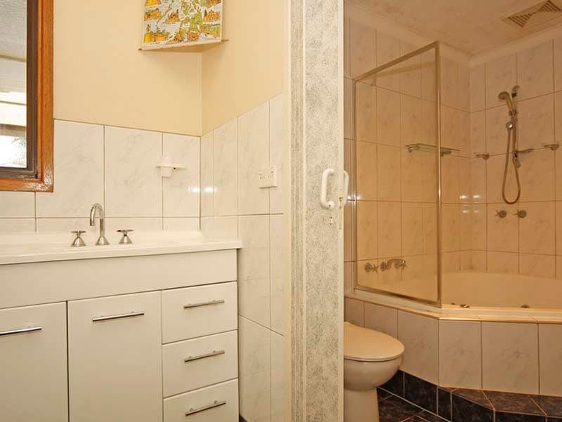 22 Ewanrigg Road, HUNTFIELD HEIGHTS SA 5163, Huntfield Heights - Thumbnail 5