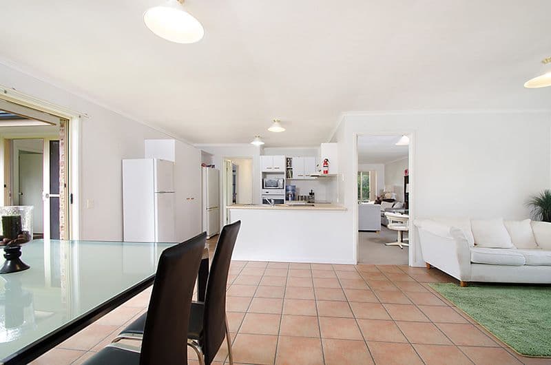 8 Stormbird Drive, NOOSA HEADS QLD 4567, Noosa Heads - Thumbnail 2