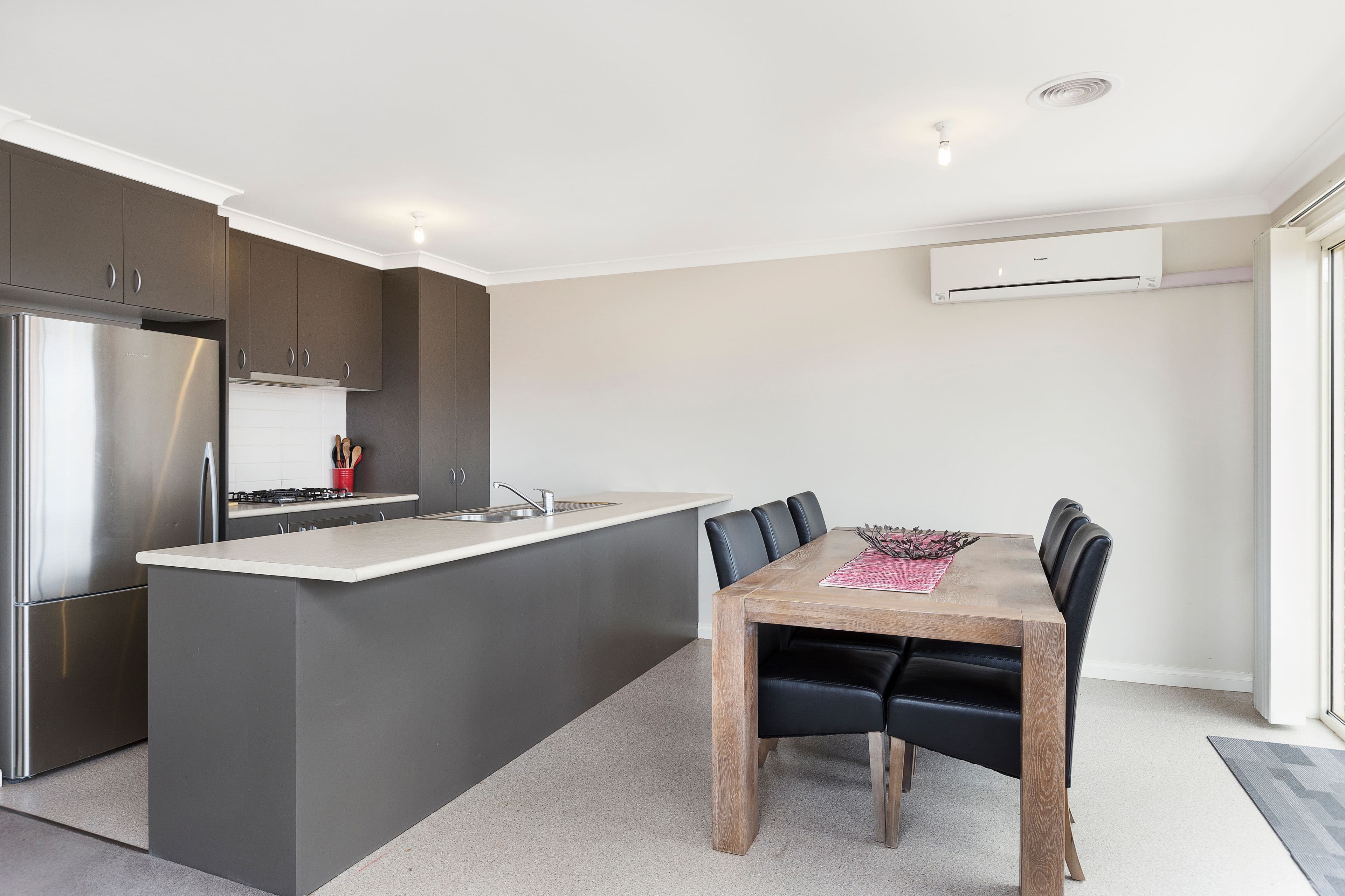 7 Oscar Drive, Sebastopol VIC 3356, Sebastopol - Thumbnail 2