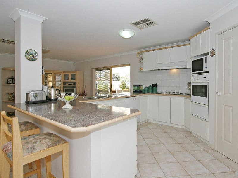 24 Penlea Glade, KIARA WA 6054, Kiara - Thumbnail 7