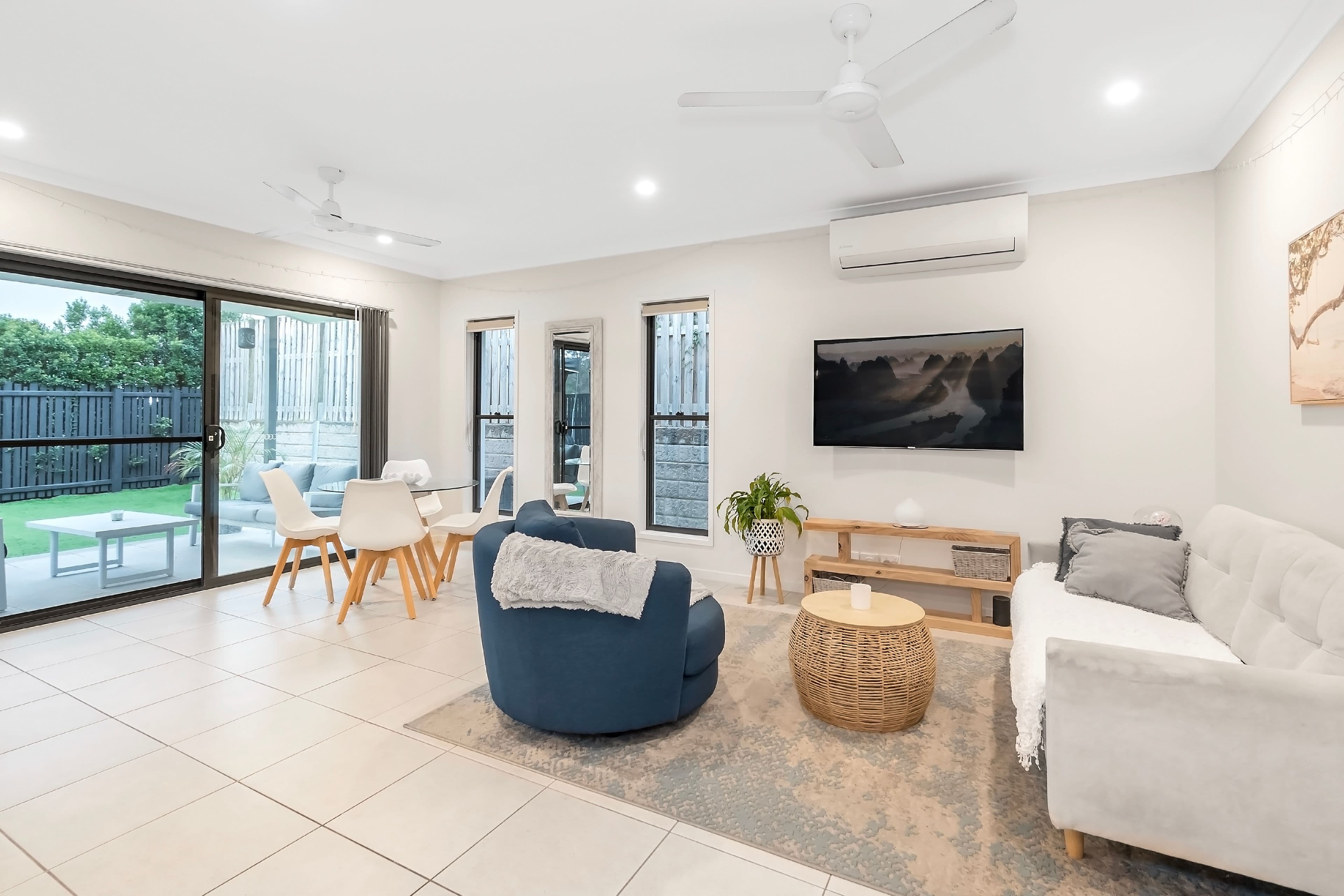 17 Carissa Street, Coomera QLD 4209, Coomera - Thumbnail 4