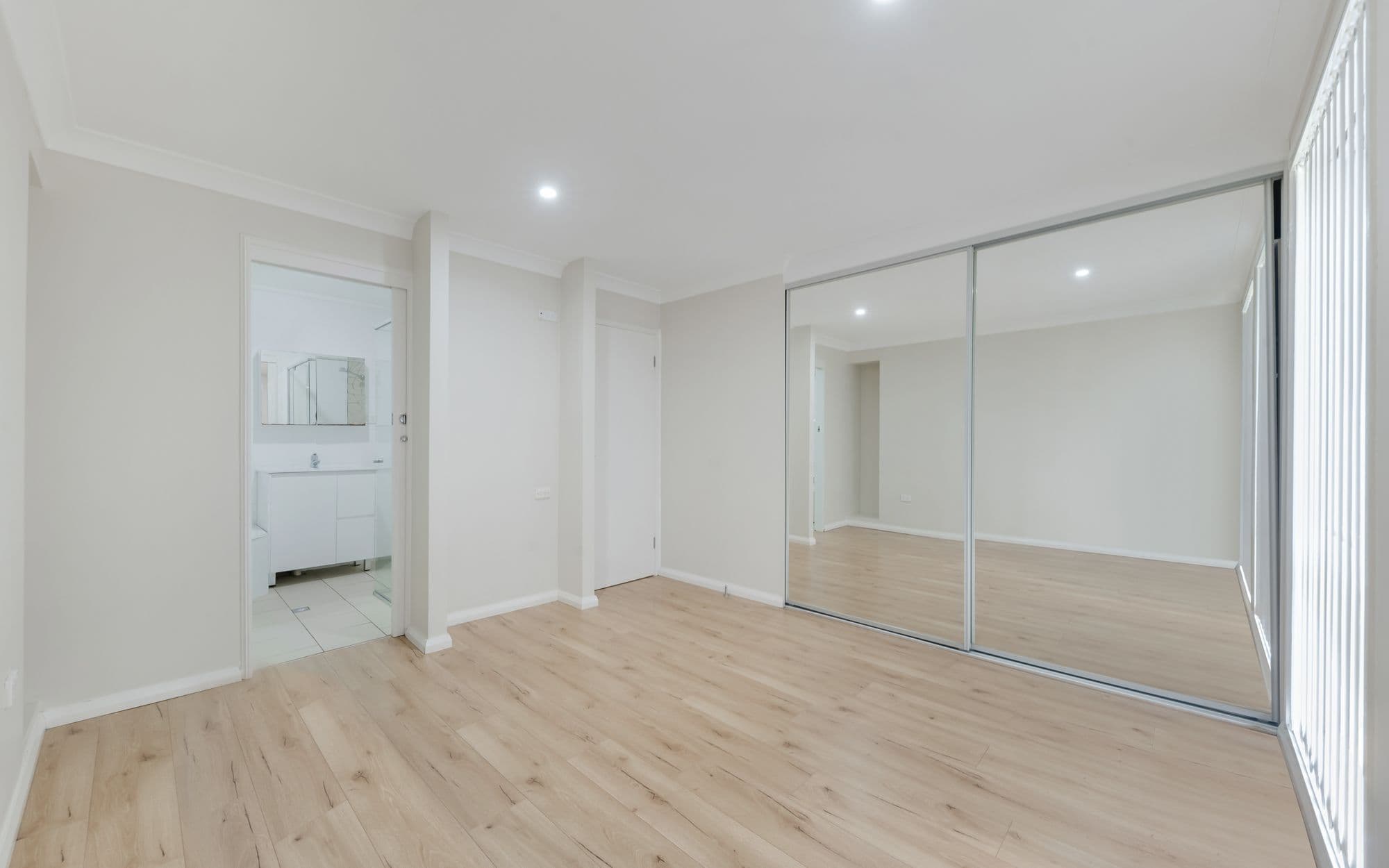 123 Helicia Road, Macquarie Fields NSW 2564, Macquarie Fields - Thumbnail 7