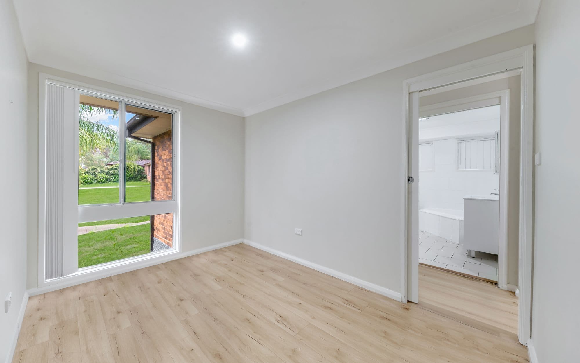 123 Helicia Road, Macquarie Fields NSW 2564, Macquarie Fields - Thumbnail 8