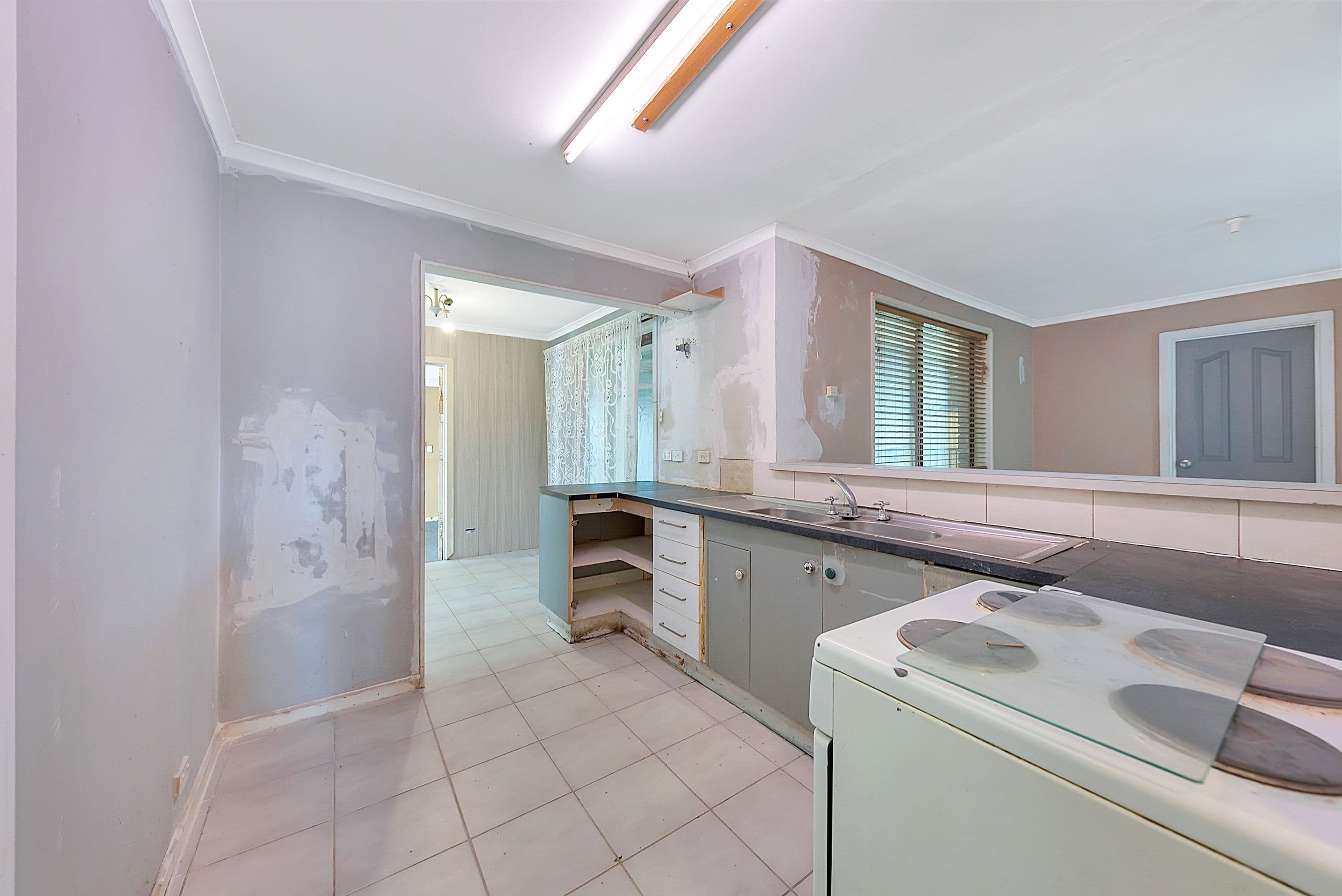 24 Hall Crescent, Burton SA 5110, Burton - Thumbnail 3
