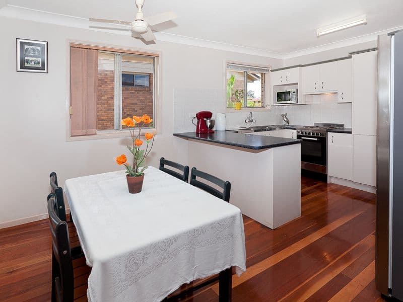 894 Oxley Road, OXLEY QLD 4075, Oxley - Thumbnail 4