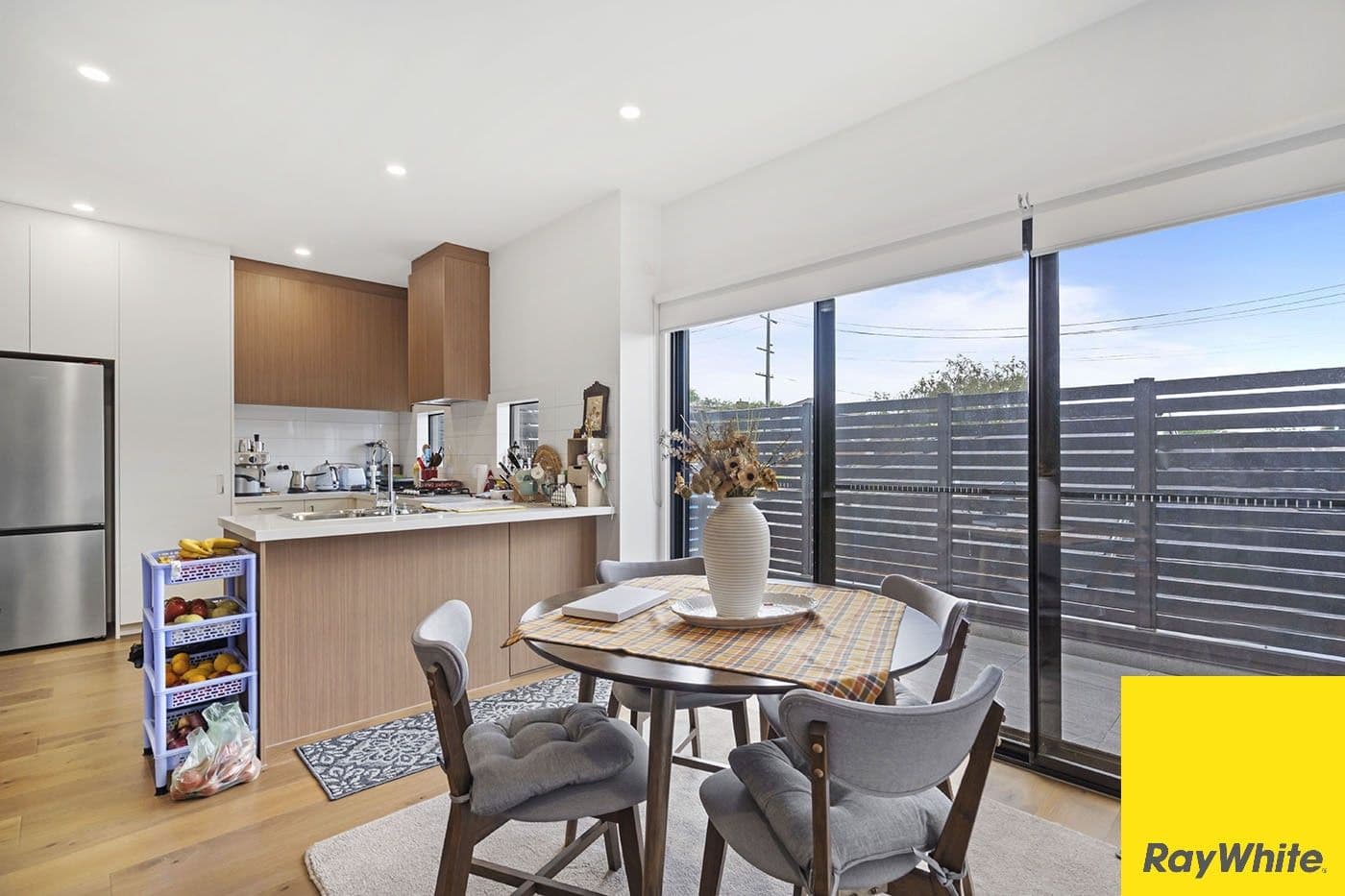 18 Chaleyer Street, Reservoir VIC 3073, Reservoir - Thumbnail 3