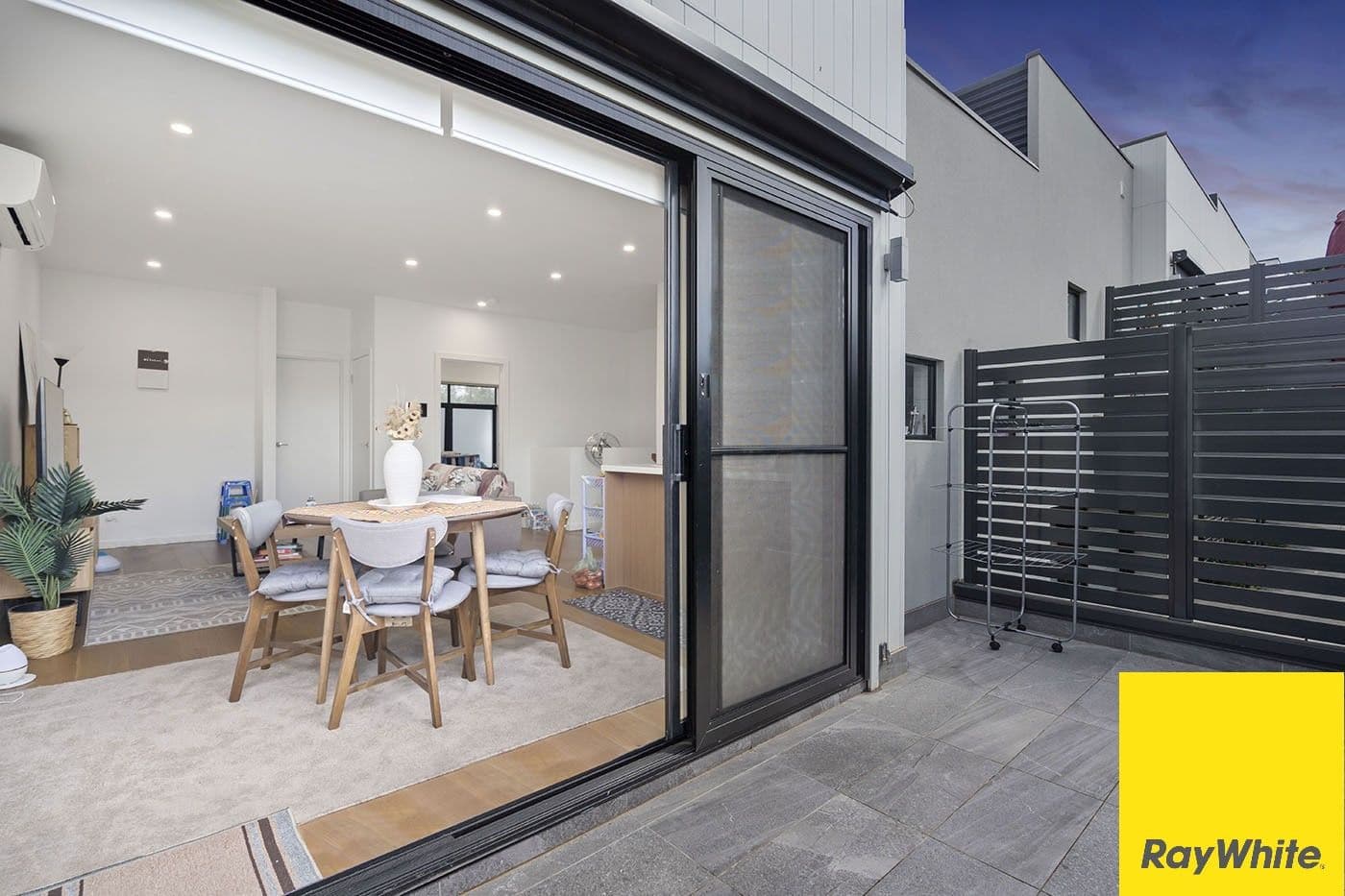 18 Chaleyer Street, Reservoir VIC 3073, Reservoir - Thumbnail 7