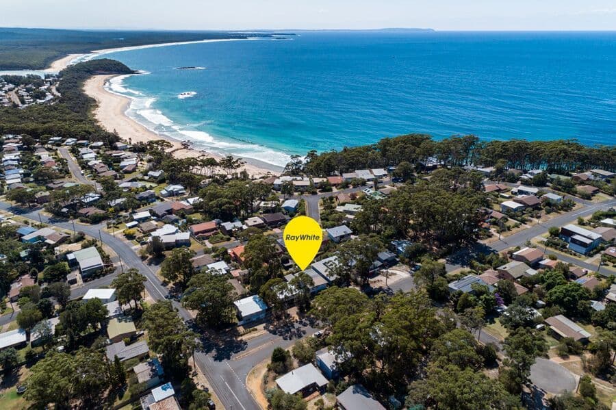 6 Bannister Head Road, Mollymook Beach NSW 2539, Mollymook Beach - Thumbnail 2