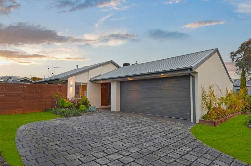 16 Helmich Court, ASPENDALE GARDENS VIC 3195, Aspendale Gardens - Image 1