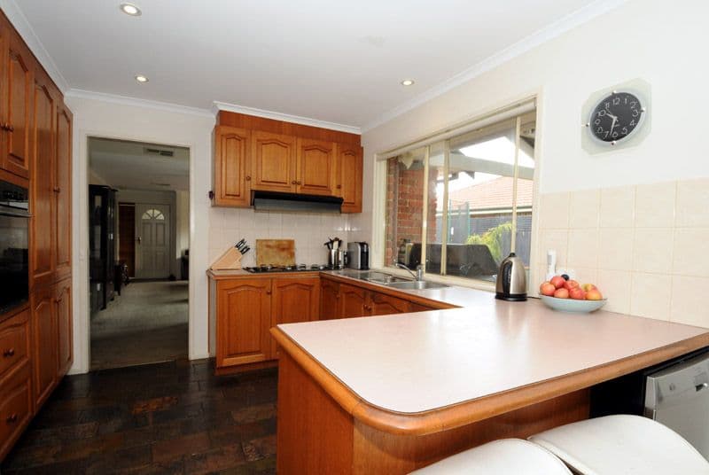 16 Helmich Court, ASPENDALE GARDENS VIC 3195, Aspendale Gardens - Thumbnail 4