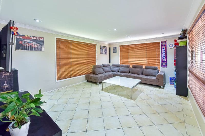 6 Parson Place, Harrington Park NSW 2567, Harrington Park - Thumbnail 5