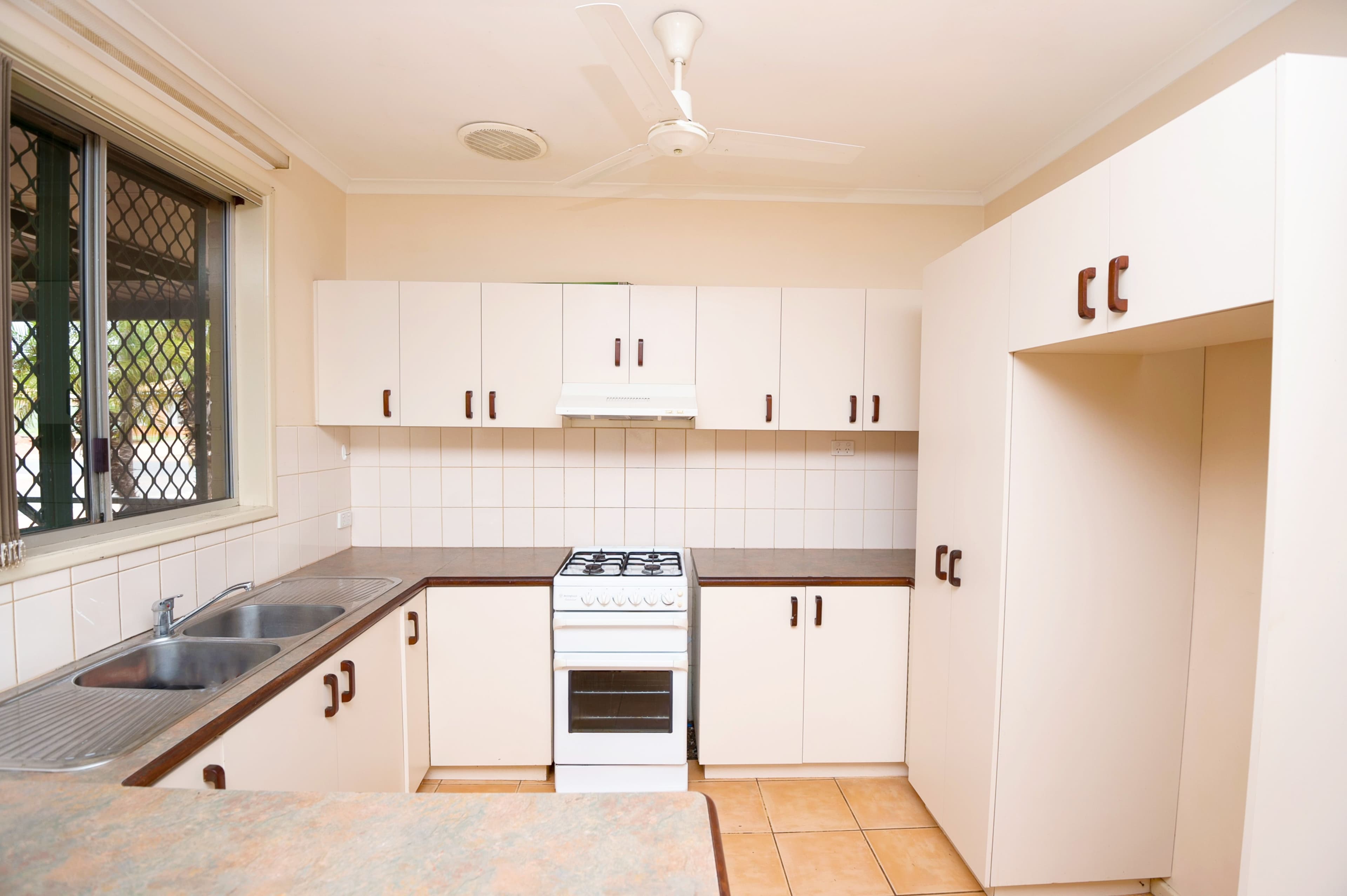 17 Brooks Way, Nickol WA 6714, Nickol - Thumbnail 4