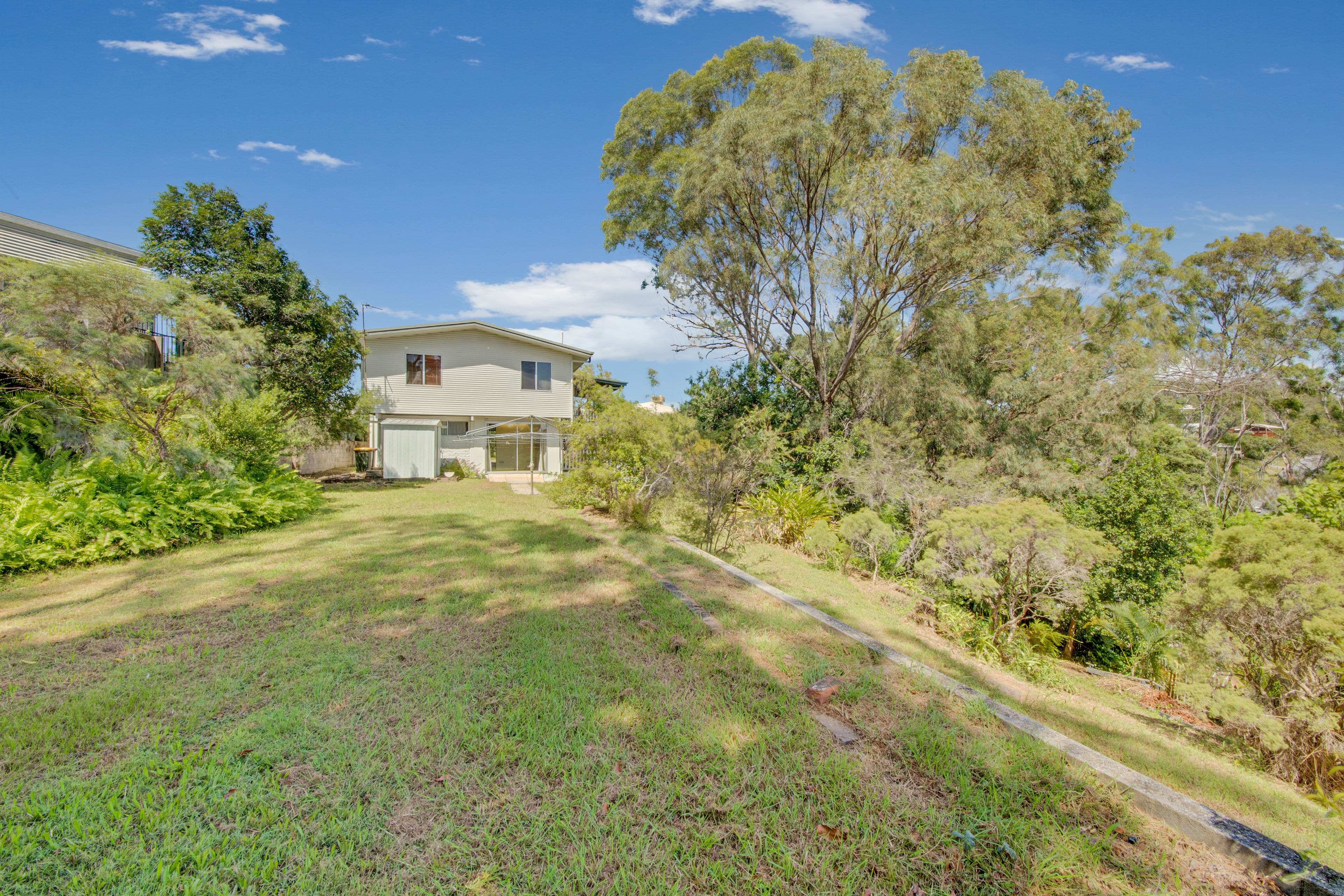 23 Rigby Crescent, West Gladstone QLD 4680, West Gladstone - Thumbnail 4