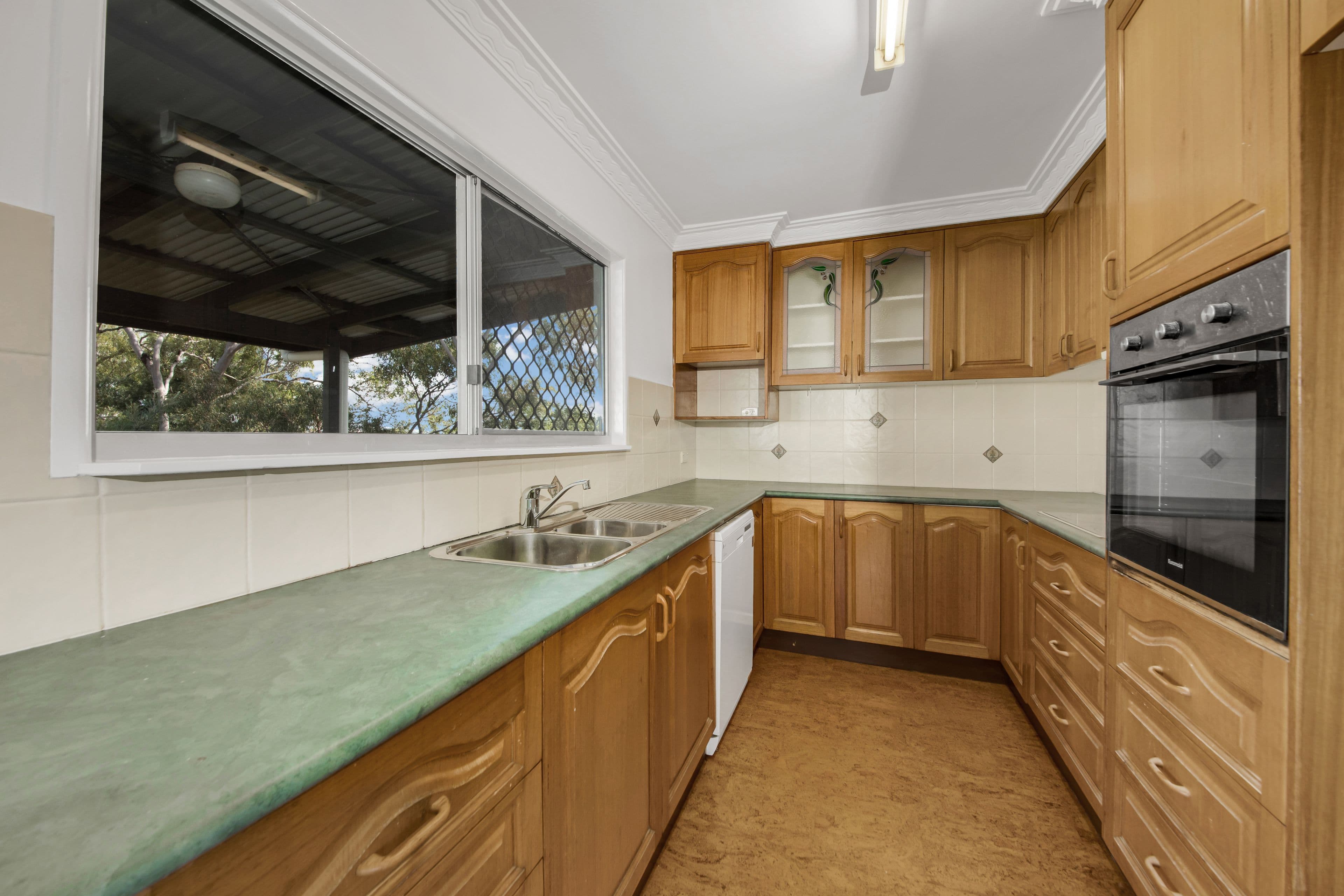23 Rigby Crescent, West Gladstone QLD 4680, West Gladstone - Thumbnail 8