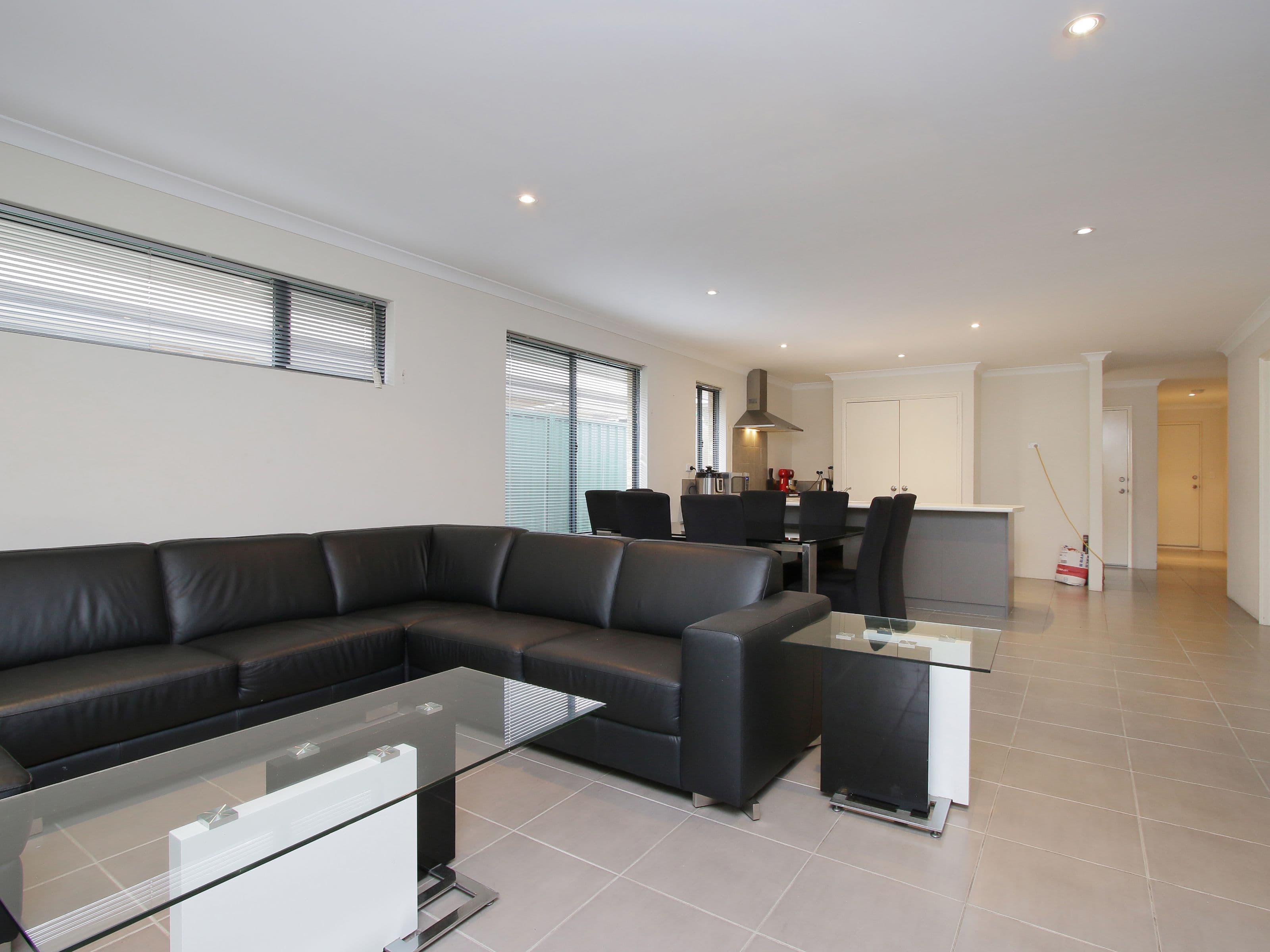 13 Walton Street, Queens Park WA 6107, Queens Park - Thumbnail 3