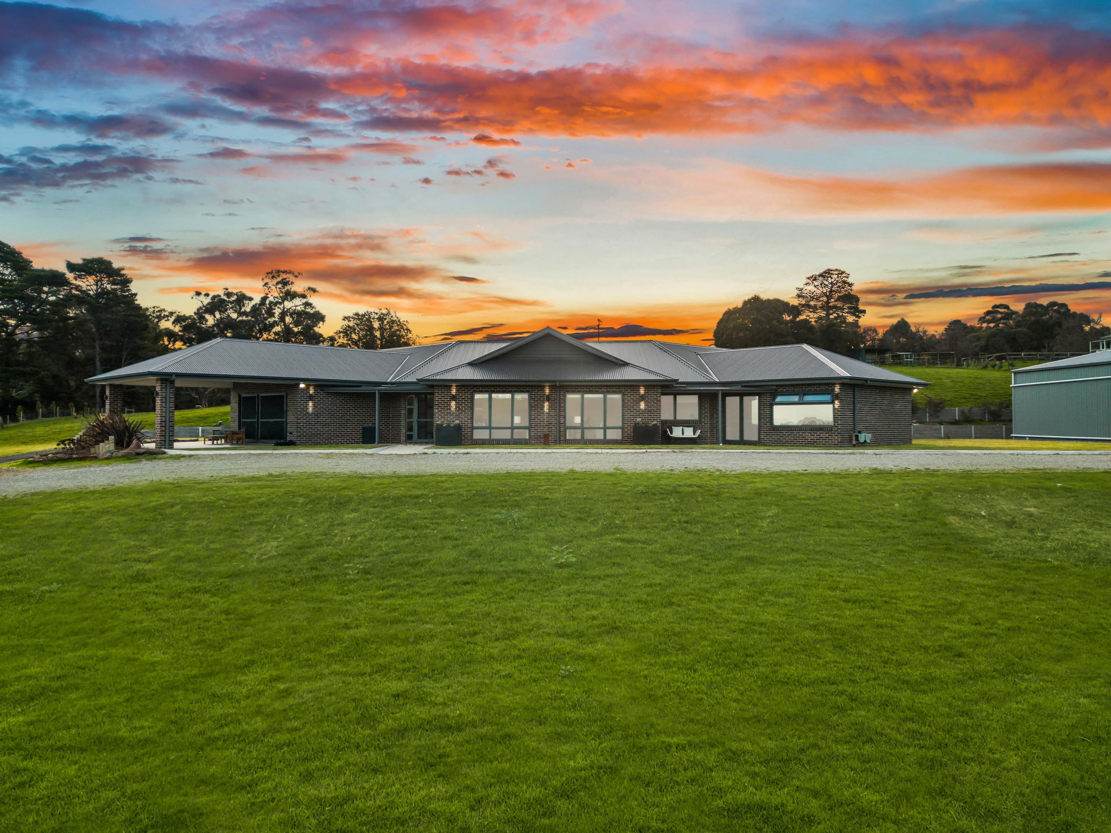315 Army Road, Pakenham VIC 3810, Pakenham - Thumbnail 2