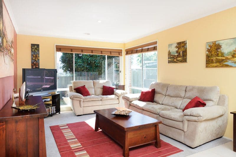 2 Hickenbotham Street, GORDON ACT 2906, Gordon - Thumbnail 2