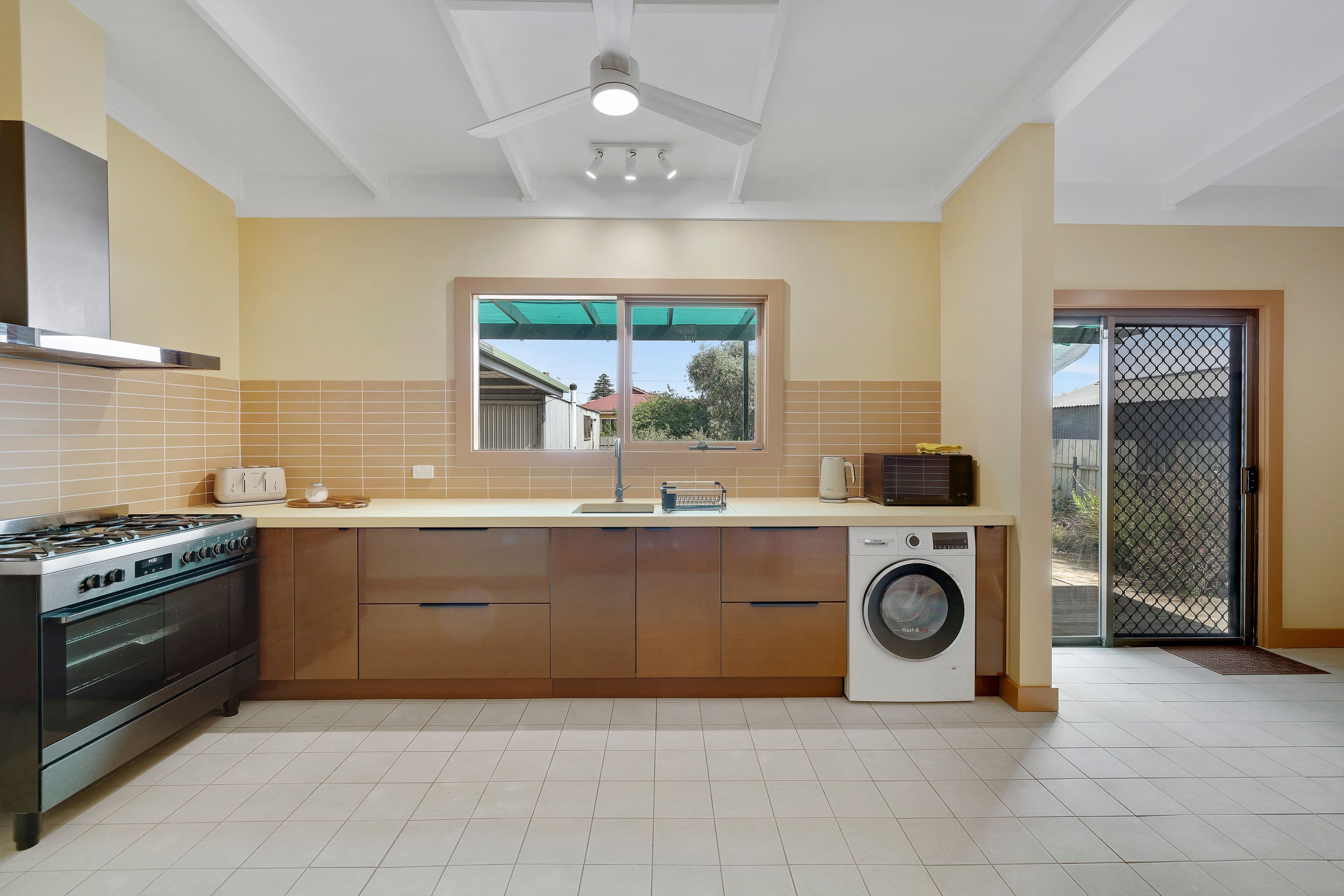 6 Palmyra Avenue, Torrensville SA 5031, Torrensville - Thumbnail 7