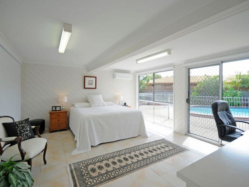 19 Satinwood Place, PALM BEACH QLD 4221, Palm Beach - Thumbnail 5