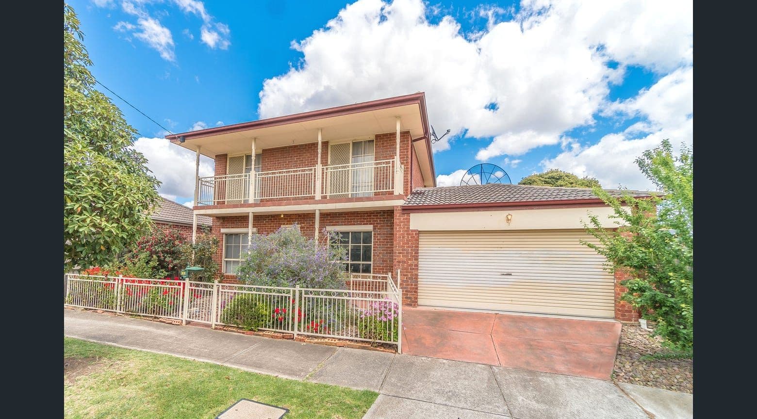 15 Hilton Street, Craigieburn VIC 3064, Craigieburn - Thumbnail 2