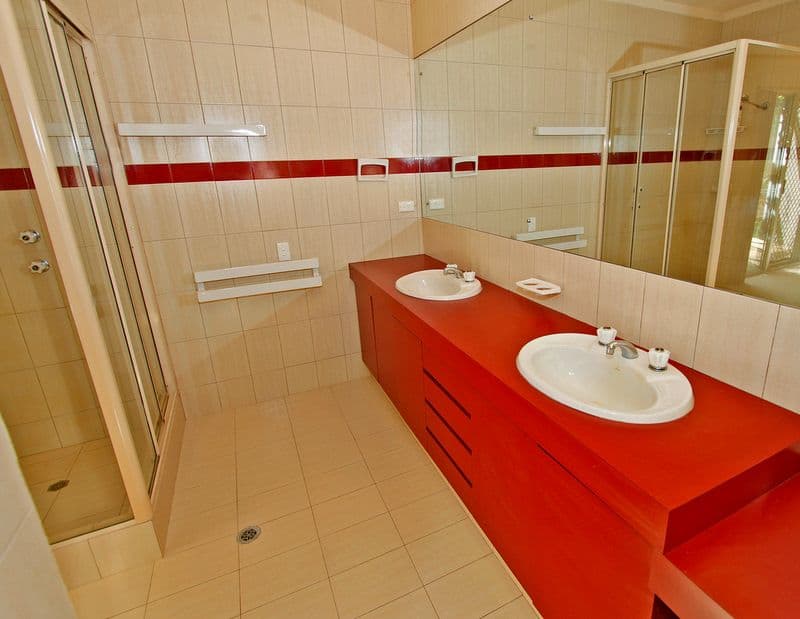 20 Grevillea Court, WANNEROO WA 6065, Wanneroo - Thumbnail 7