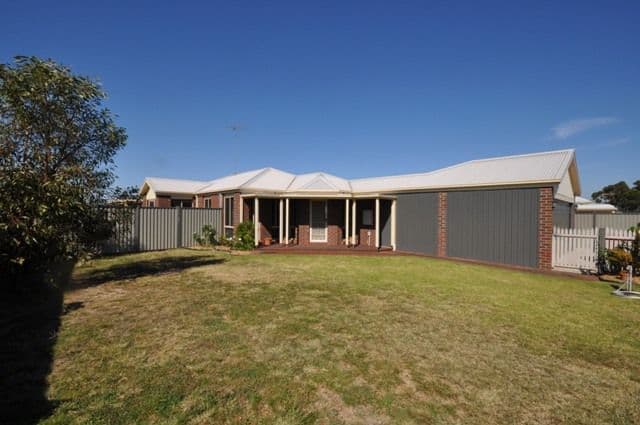 52 Dalcruin Drive, BANNOCKBURN VIC 3331, Bannockburn - Image 1
